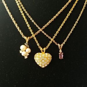 3 Elegant Gold and Pearl Necklaces